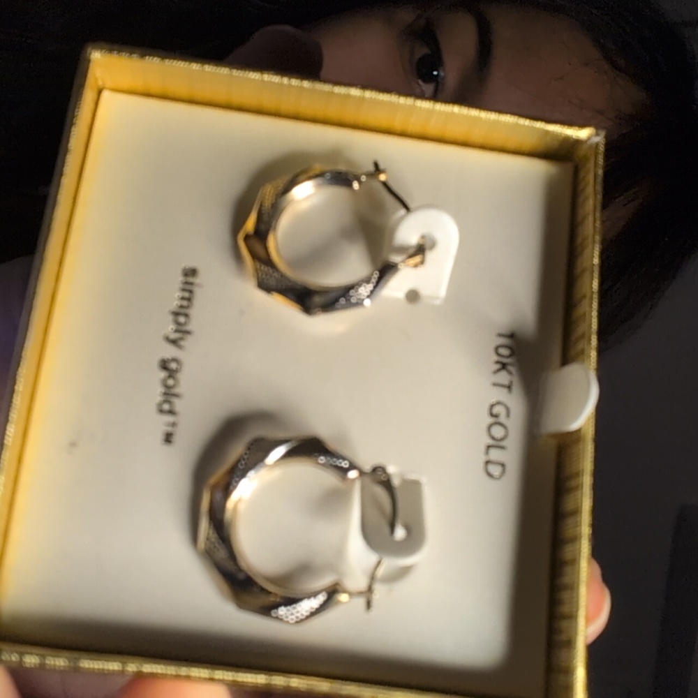 10k gold earrings